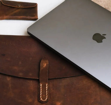 7 Must-Have Laptop Bags for Modern Professionals